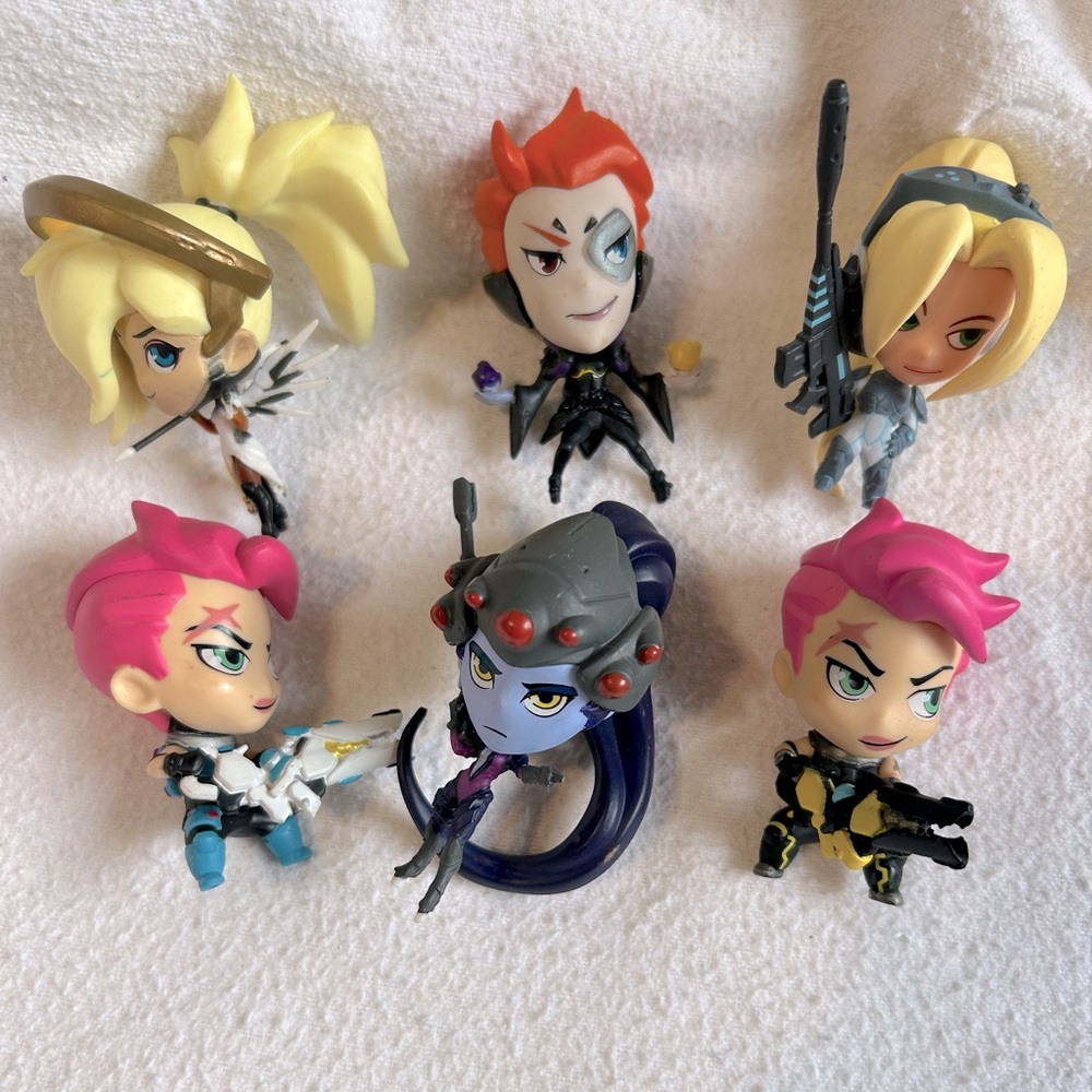 6 Cute But Deadly CBD Overwatch Series 2, 3, 5 Blind Box Vinyl Figures